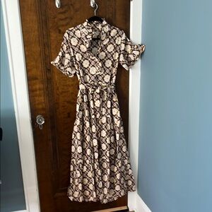 Elegant Floral Midi Dress